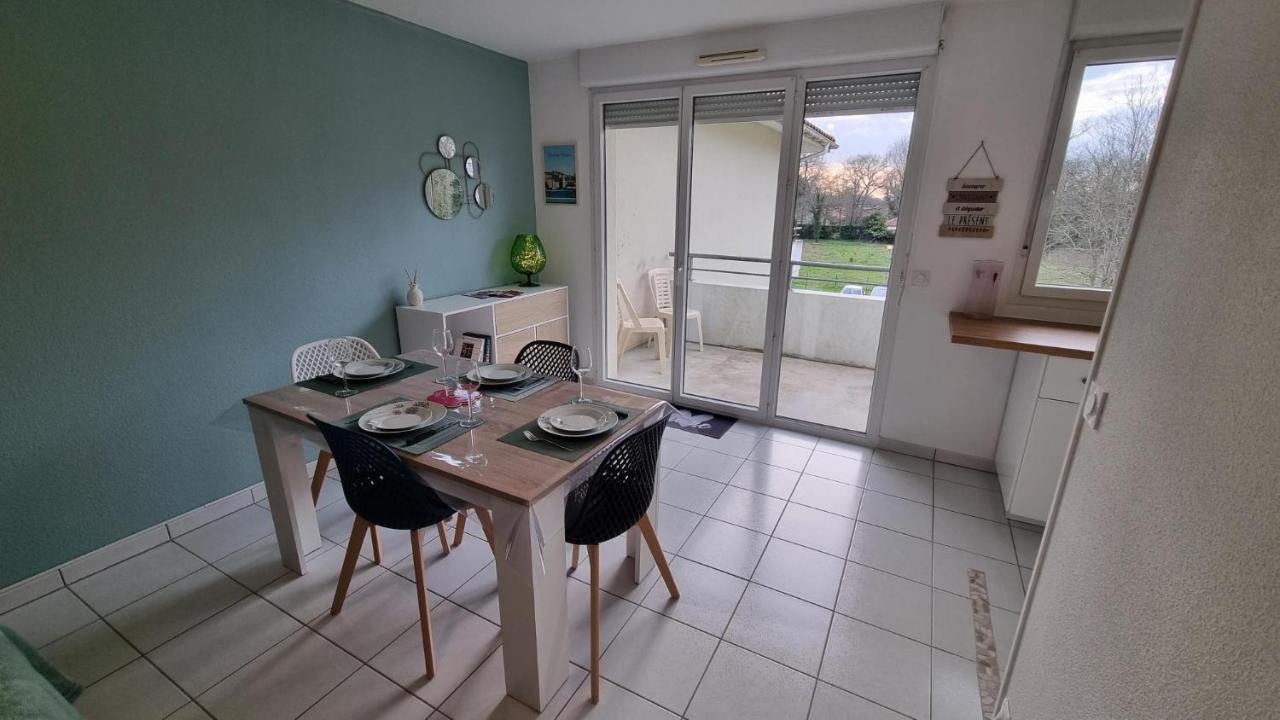 Apartamento Beau T2 bien équipé au calme ! Saint-Pierre-du-Mont  Exterior foto